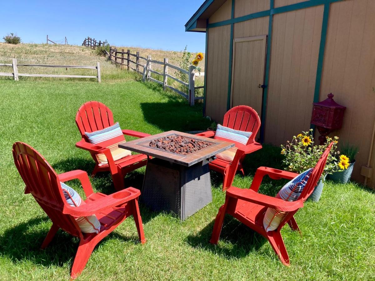 Yellowstone Cattle Baron Ensuite, Private Entrance & Parking - Prairie Rose B&B Cheyenne Eksteriør bilde