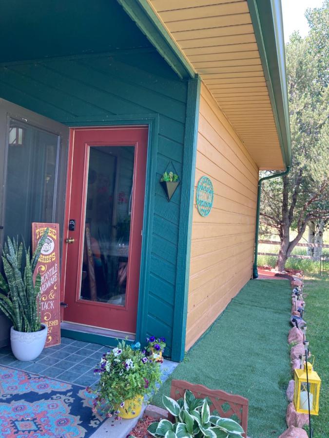 Yellowstone Cattle Baron Ensuite, Private Entrance & Parking - Prairie Rose B&B Cheyenne Eksteriør bilde