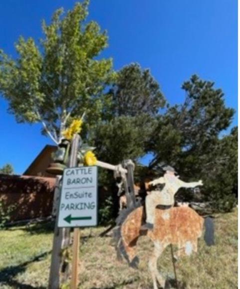 Yellowstone Cattle Baron Ensuite, Private Entrance & Parking - Prairie Rose B&B Cheyenne Eksteriør bilde