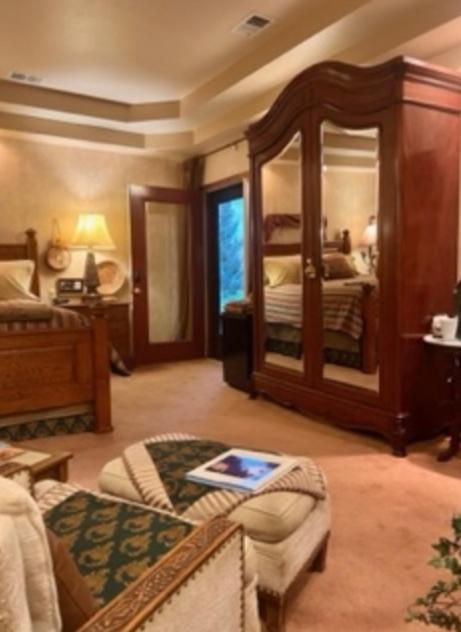 Yellowstone Cattle Baron Ensuite, Private Entrance & Parking - Prairie Rose B&B Cheyenne Eksteriør bilde